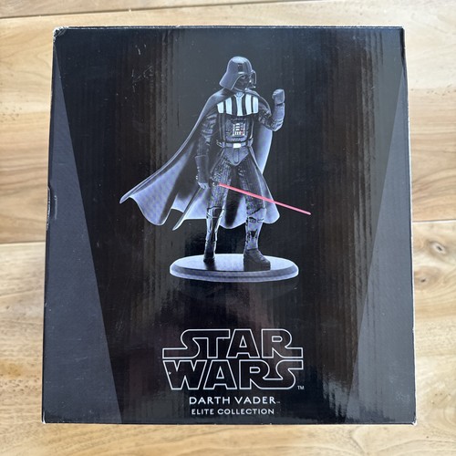 Star wars darth vader statue - star,